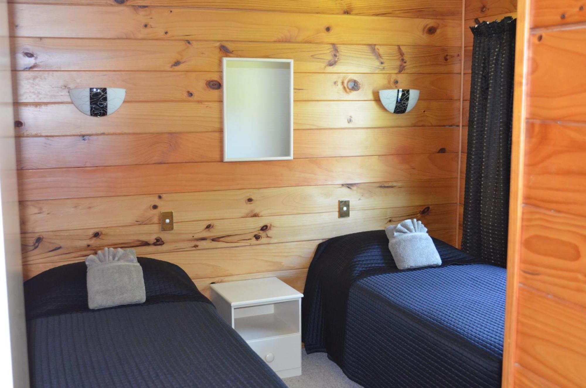 Cedarwood Lakeside Motel & Conference Venue Rotorua Room photo