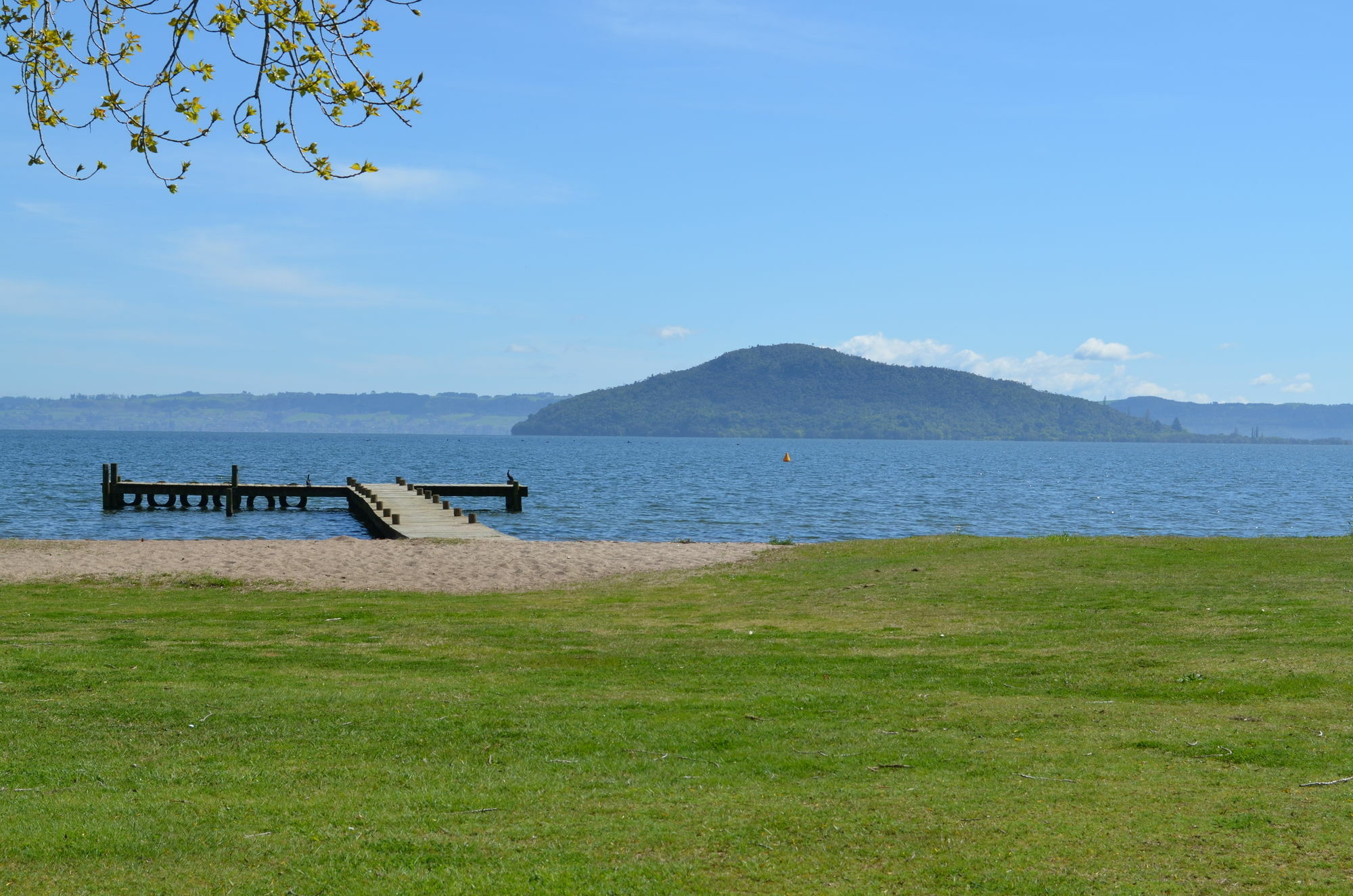 Cedarwood Lakeside Motel & Conference Venue Rotorua Exterior photo